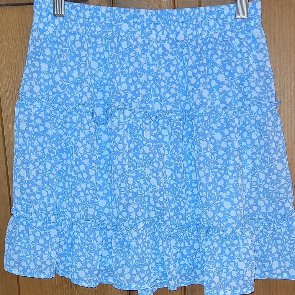 Sienna Sky Powder Blue Floral Skirt Size M